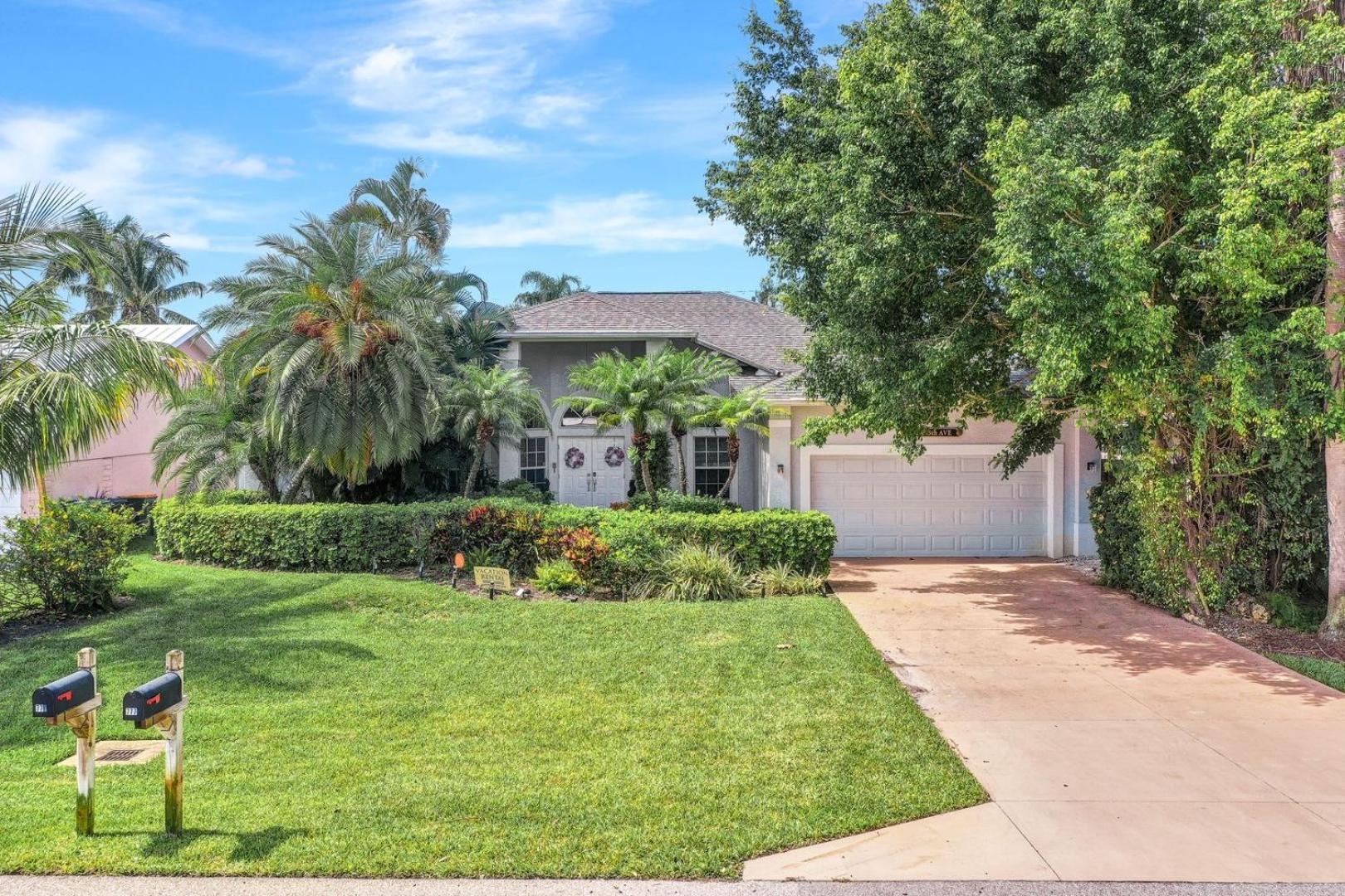 Lux Family 3 Bedroom With Pool Villa Walk To Beach And Mercato North North Naples Eksteriør bilde